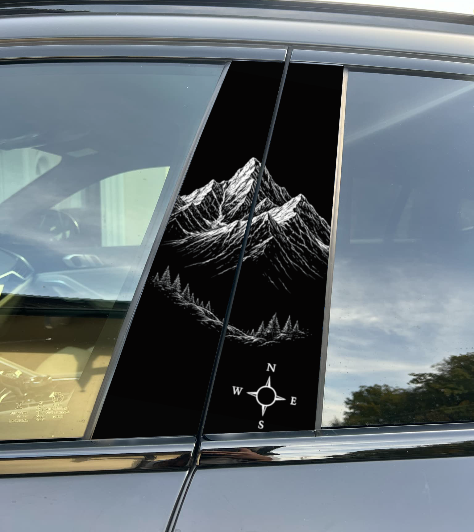 Schlumpfine-Auto-Säulenfolie – Hochwertiger Vinyl-Aufkleber für die B-Säule, passgenau, matt oder glänzend