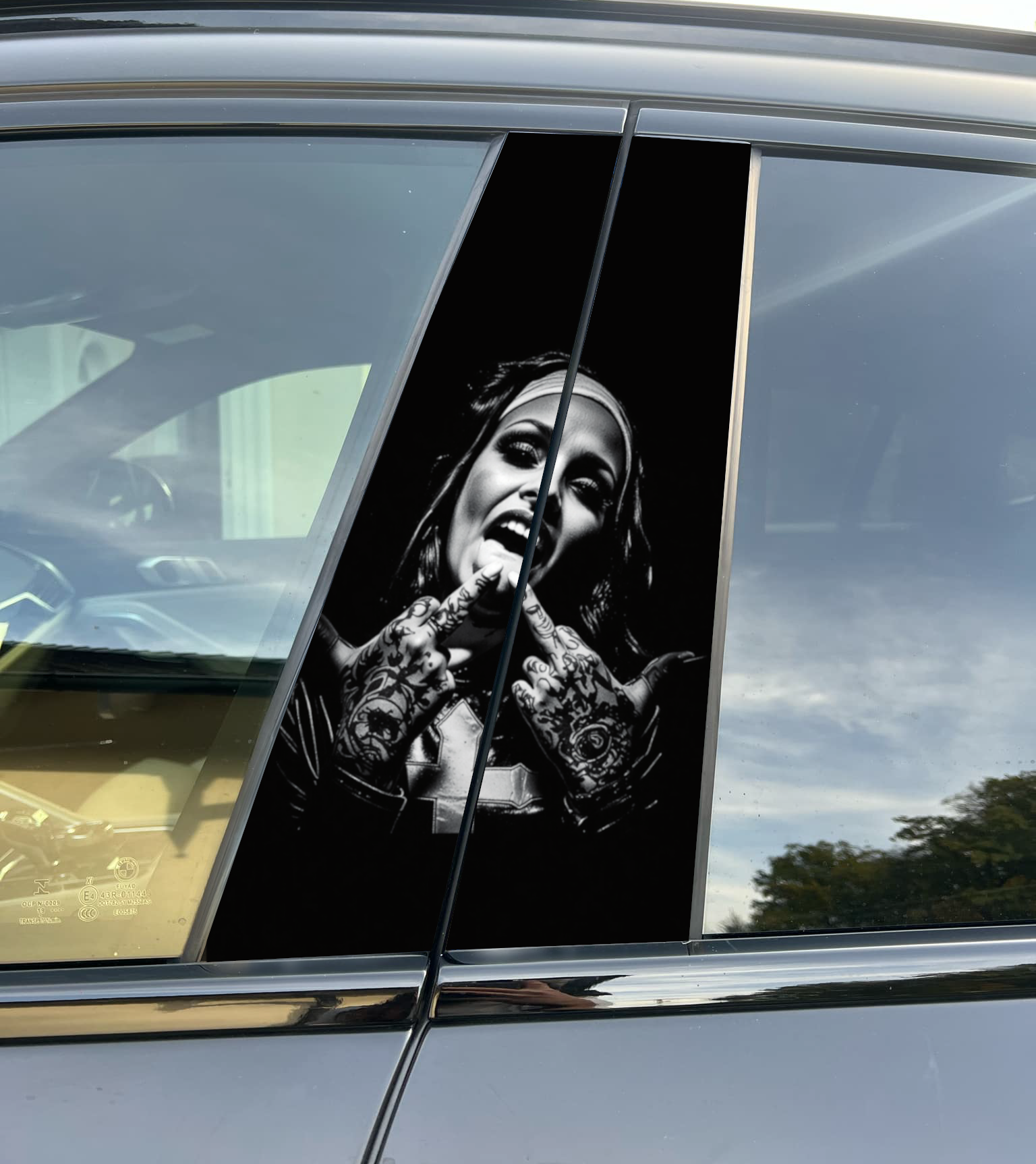 Deadpool-Auto-Säulenfolierung – Hochwertiger Vinyl-Aufkleber für die B-Säule, passgenau, matt oder glänzend